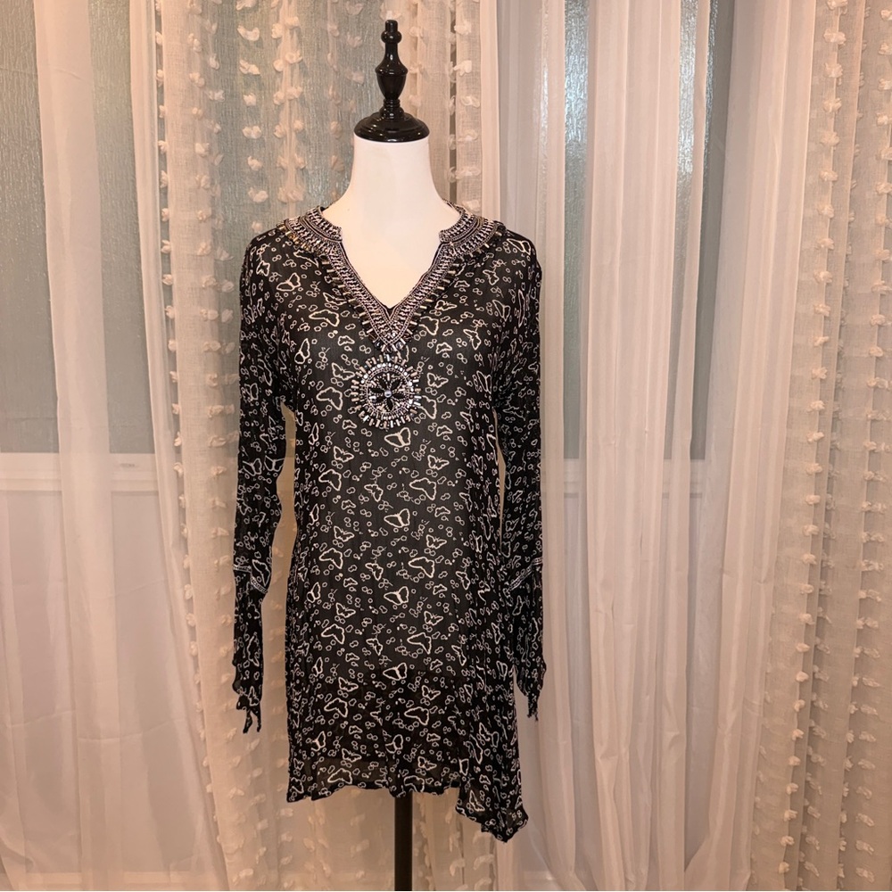 Chic Ethnic Tunic, Black Pattern with Beaded Detail